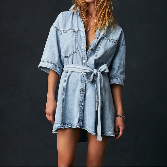We The Free Dresses & Skirts - We The Free Jenny Denim Tunic Size M
